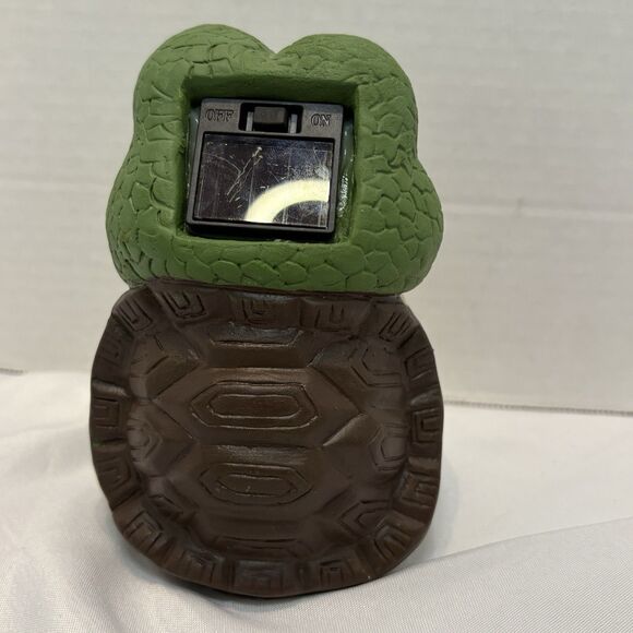 Solar Powered Turtle Statue LED Lighted Eyes - Picture 4 of 7